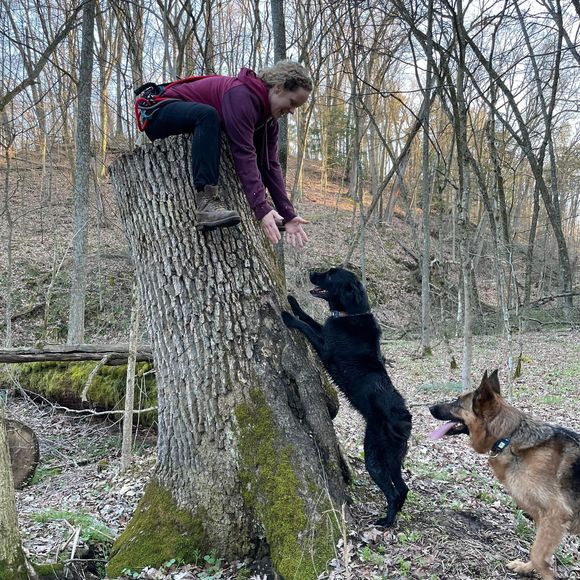 Meet your Posher, Becca - Picture 1 of 1